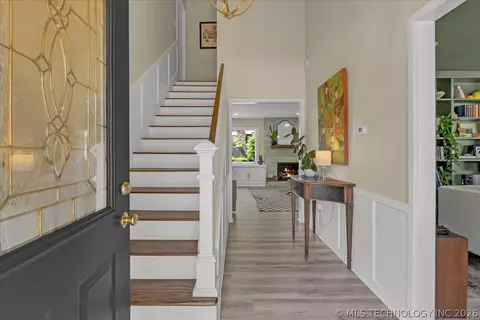 Entry Way - 5813 E 64th Pl, Tulsa, OK 74136 photo 2 of 6