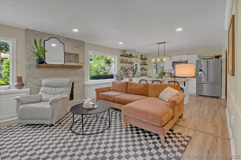 Living - 5813 E 64th Pl, Tulsa, OK 74136 photo 1 of 11