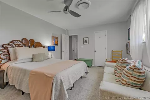 Bedroom - 5813 E 64th Pl, Tulsa, OK 74136 photo 5 of 5
