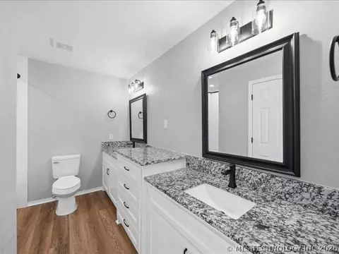 Bath - 1200 S 28th St, Broken Arrow, OK 74014 photo 1 of 5