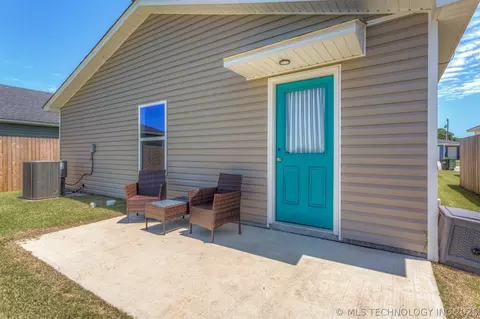 Other - 315 N Cattle Dr, Haskell, OK 74436 photo 6 of 6