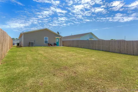 Exterior - 315 N Cattle Dr, Haskell, OK 74436 photo 6 of 6