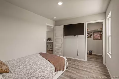 Bedroom - 315 N Cattle Dr, Haskell, OK 74436 photo 5 of 5