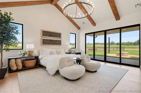 Bedroom - 8801 Elgin St, Broken Arrow, OK 74014 photo 1 of 11