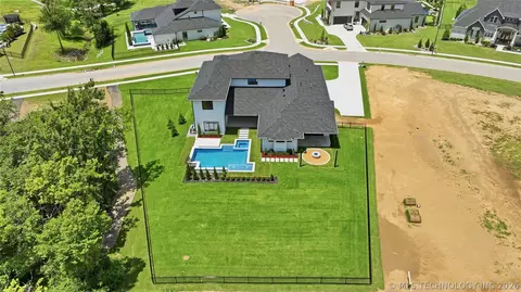 View/Area - 8801 Elgin St, Broken Arrow, OK 74014 photo 2 of 4