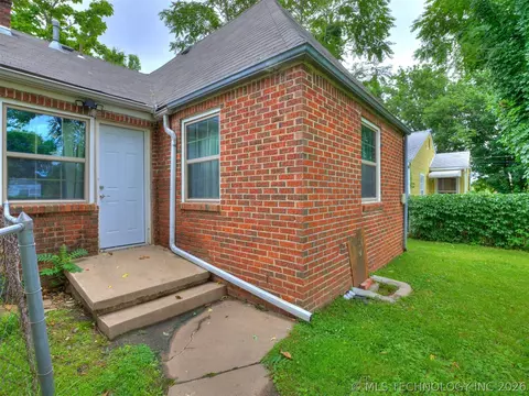 1509 S Indianapolis Ave, Tulsa, OK 74112