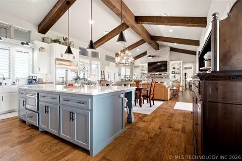Kitchen - 249503 E 1930, Devol, OK 73531 photo 5 of 10