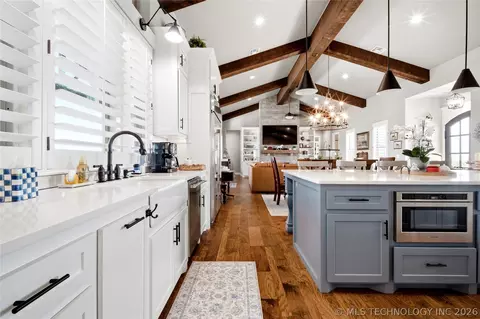 Kitchen - 249503 E 1930, Devol, OK 73531 photo 6 of 10