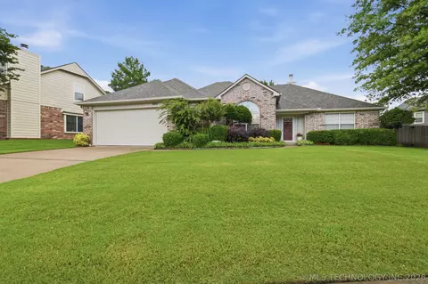 505 N Sweet Gum Ave, Broken Arrow, OK 74012
