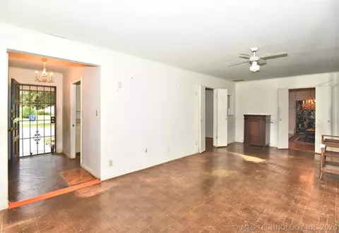 4659 E 55th Pl, Tulsa, OK 74135 photo 4
