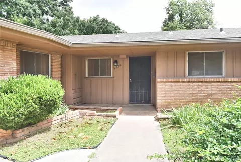 4659 E 55th Pl, Tulsa, OK 74135 photo 3