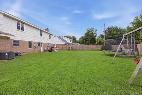 Exterior - 1832 E 58th St, Tulsa, OK 74105 photo 3 of 5