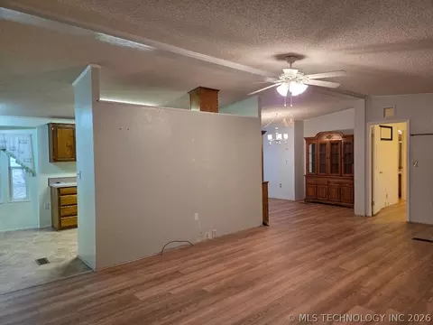 420828 E 1143 Rd, Eufaula, OK 74432 photo 11