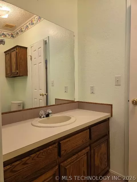 420828 E 1143 Rd, Eufaula, OK 74432 photo 38