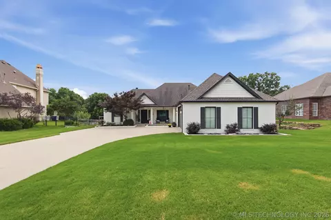 122 New Haven St, Catoosa, OK 74015