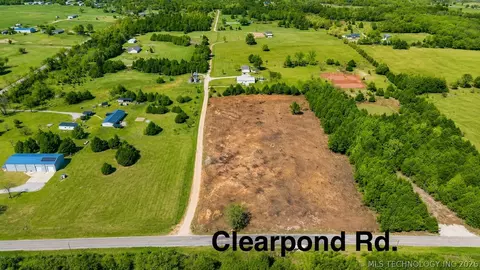 37102 Clearpond Rd, Shawnee, OK 74801