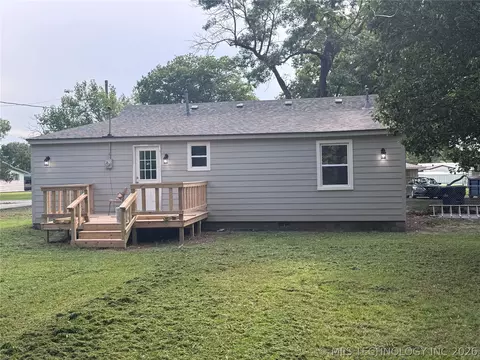 149 S 7th St, Porter, OK 74454