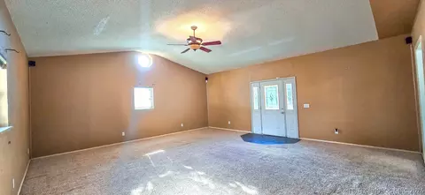Living - 509 Sunset Strip Ave, Eufaula, OK 74432 photo 9 of 9