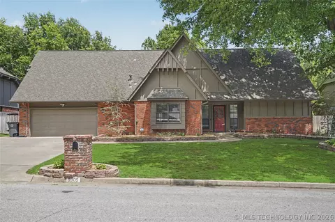 8905 S 69th Ave, Tulsa, OK 74133