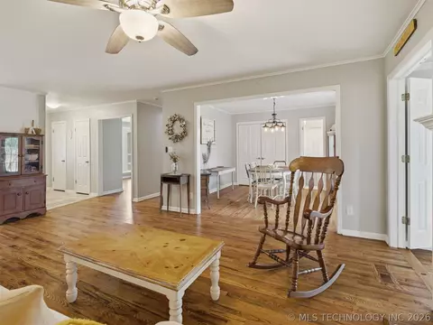 Living - 5603 E 96th St N, Sperry, OK 74073 photo 5 of 12