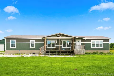 17762 Harreld Rd, Beggs, OK 74421