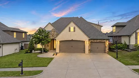 5929 E 145th St S, Bixby, OK 74008