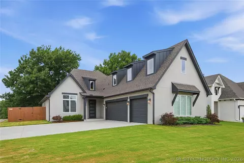 11460 S Ash St, Jenks, OK 74037