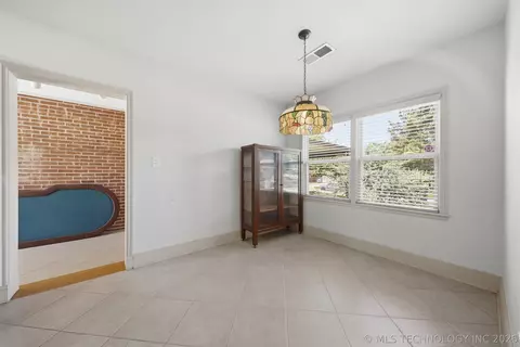 Dining - 4524 E 8th St, Tulsa, OK 74112 photo 1 of 1