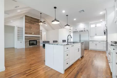 Other - 4724 E 177th Pl, Bixby, OK 74008 photo 3 of 22