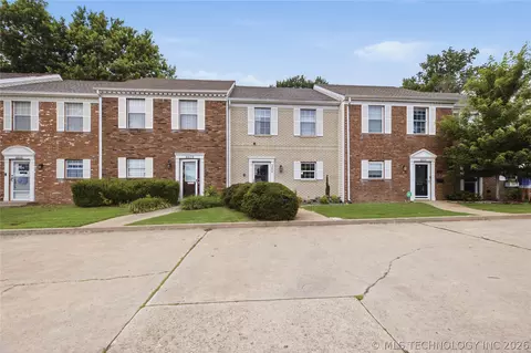 4636 S Gary Pl, Tulsa, OK 74105