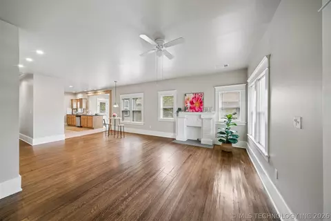 Living - 2320 E 4th Pl, Tulsa, OK 74104 photo 3 of 6