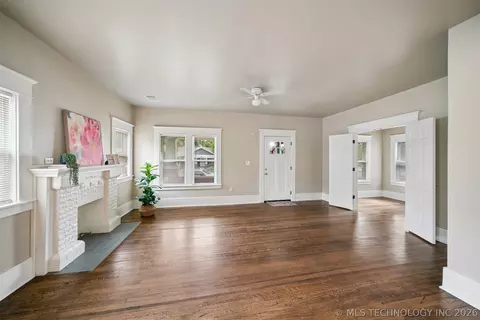 Living - 2320 E 4th Pl, Tulsa, OK 74104 photo 1 of 6