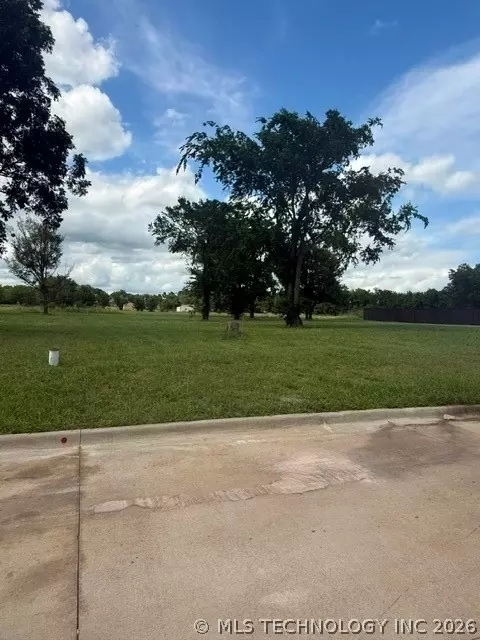 1600 San Angelo, Durant, OK 74701