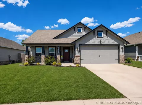 10302 N 98th East Ave, Owasso, OK 74055