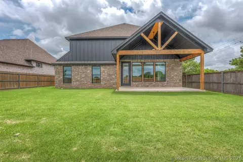 Other - 2402 E Northampton St, Broken Arrow, OK 74014 photo 11 of 12