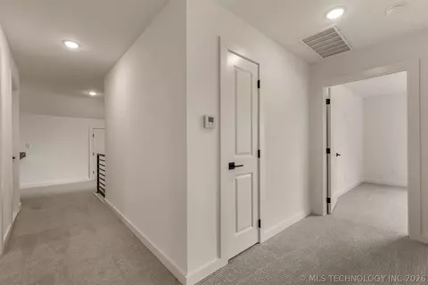 Entry Way - 2402 E Northampton St, Broken Arrow, OK 74014 photo 7 of 8