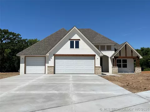 7100 E Tacoma St, Broken Arrow, OK 74014