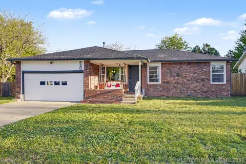 520 W Toledo St, Broken Arrow, OK 74012