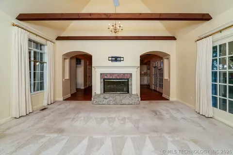 5202 E 78th Pl, Tulsa, OK 74136 photo 3