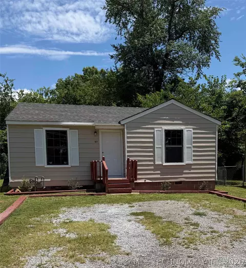 613 S Bluff Ave, Tahlequah, OK 74464