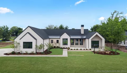 17744 E White Tail Cv, Owasso, OK 74055