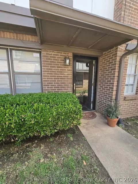 2421 E 59th Court 4, Tulsa, OK 74105
