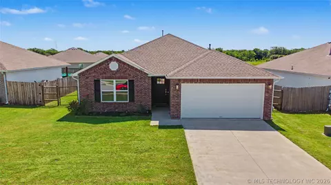 14209 N 75th East Ave, Collinsville, OK 74021