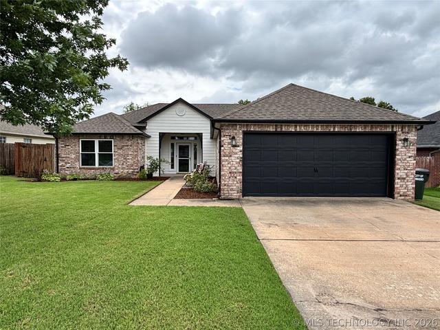 11006 E 118th St N, Collinsville, OK 74021