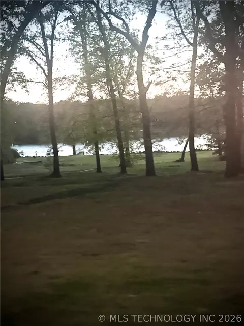 View/Area - 2087 E Mcgill Cir, Eufaula, OK 74432 photo 8 of 9