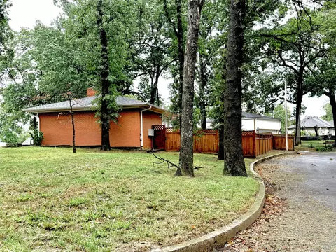 Exterior - 2087 E Mcgill Cir, Eufaula, OK 74432 photo 9 of 10