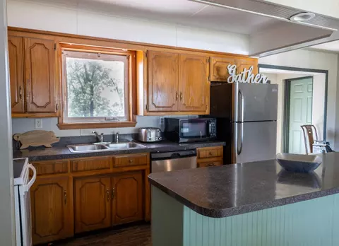 Kitchen - 2087 E Mcgill Cir, Eufaula, OK 74432 photo 1 of 1