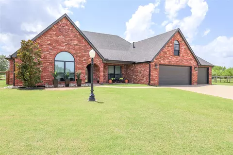 5804 E 147th St N, Collinsville, OK 74021