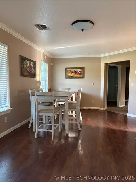 Dining - 63406 E 90th Rd, Miami, OK 74354 photo 1 of 2
