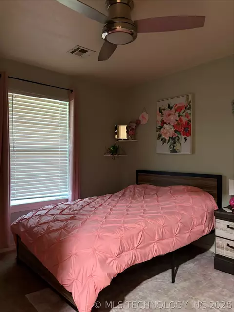 Bedroom - 63406 E 90th Rd, Miami, OK 74354 photo 3 of 3
